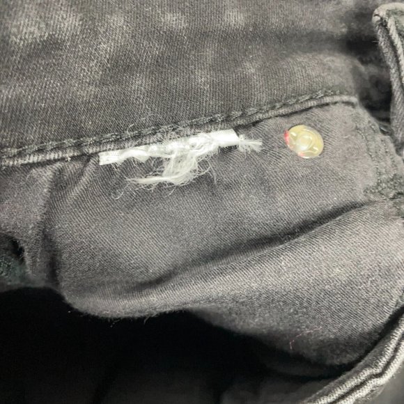 True Religion Halle Jeans Womens Sz 26 (Actual 24x23) Black Skinny Stretch Denim - Picture 8 of 14